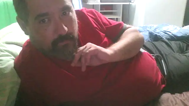 Snapshot of Tipute1987 chatting on October 11, 12:32 am Tipute1987 online show from October 11, 12:32 am