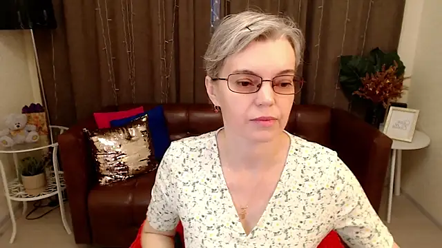 Snapshot of Cutie_Erikaa1 chatting on March 14, 2:20 am Cutie Erikaa1 online show from March 14, 2:20 am