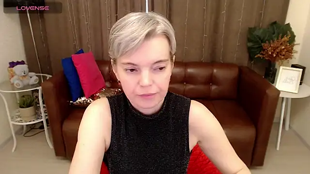 Snapshot of Cutie_Erikaa1 chatting on March 23, 8:59 am Cutie Erikaa1 online show from March 23, 8:59 am