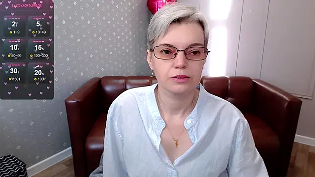 Cutie Erikaa1 online show from May 4, 2:07 am