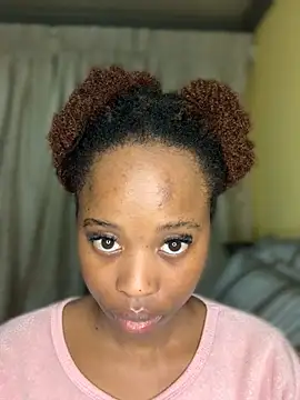 Snapshot of BlvckVixen chatting on March 14, 8:58 pm BlvckVixen online show from March 14, 8:58 pm