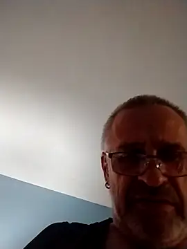 Snapshot of geilerschwanz64 chatting on November 2, 10:12 pm geilerschwanz64 online show from November 2, 10:12 pm