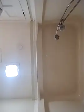 Snapshot of geilerschwanz64 chatting on December 15, 8:02 pm geilerschwanz64 online show from December 15, 8:02 pm