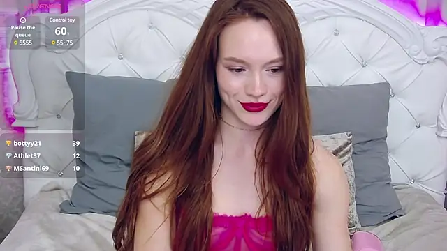 Snapshot of JiaLiss chatting on February 7, 9:26 am JiaLiss online show from February 7, 9:26 am