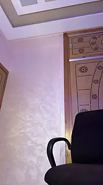 Snapshot of sexy_kaaylie chatting on September 28, 2:06 am sexy kaaylie online show from September 28, 2:06 am