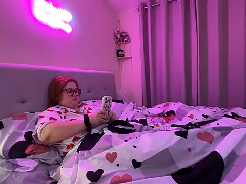 Snapshot of Tallulah-mae-xoxox chatting on January 12, 8:57 pm Tallulah-mae-xoxox online show from January 12, 8:57 pm