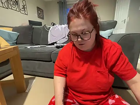Snapshot of Tallulah-mae-xoxox chatting on January 31, 5:21 pm Tallulah-mae-xoxox online show from January 31, 5:21 pm
