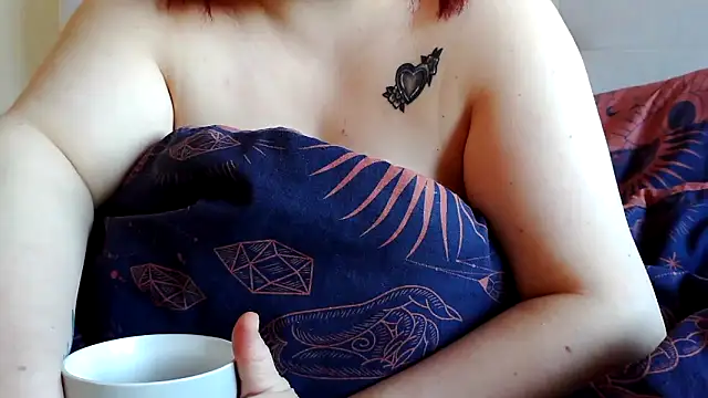 Snapshot of Tallulah-mae-xoxox chatting on March 3, 9:11 am Tallulah-mae-xoxox online show from March 3, 9:11 am