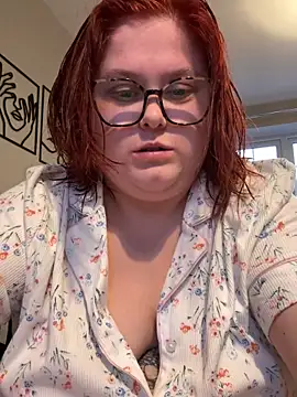 Snapshot of Tallulah-mae-xoxox chatting on March 10, 5:39 pm Tallulah-mae-xoxox online show from March 10, 5:39 pm