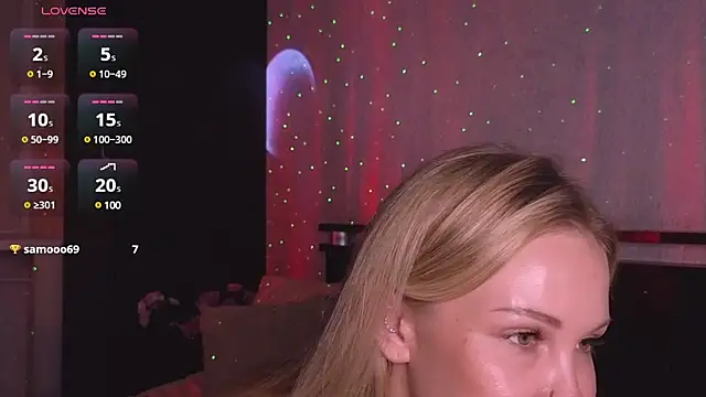 Snapshot of Erotic_Ann chatting on March 3, 3:20 pm Erotic Ann online show from March 3, 3:20 pm