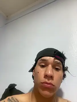 EduardoTitan97 online show from October 21, 7:09 am