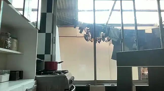 Exoticobrisajal online show from December 16, 11:28 pm