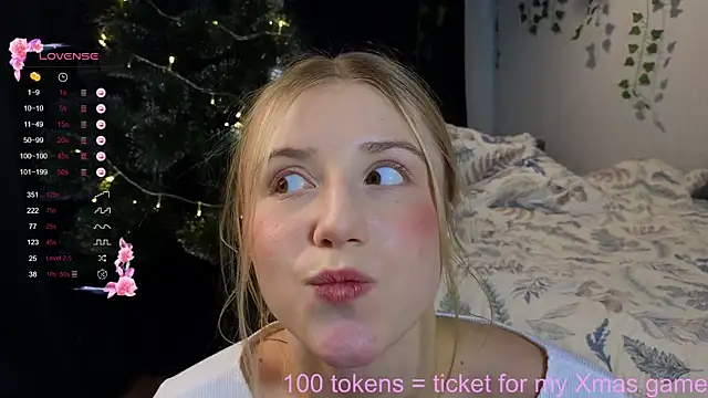 Snapshot of ArianaMur chatting on December 24, 7:06 am ArianaMur online show from December 24, 7:06 am