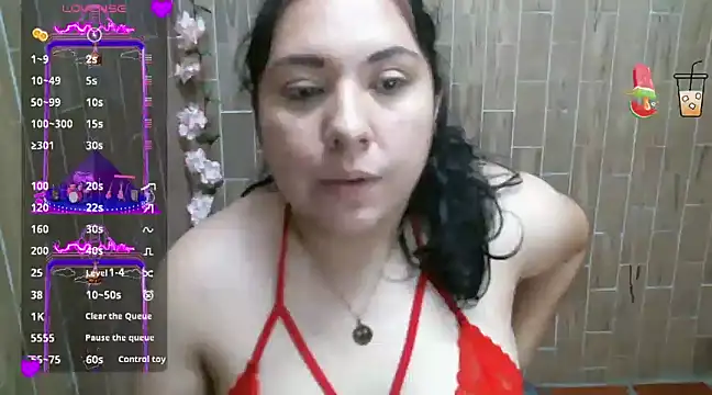 solyeria online show from December 5, 11:29 pm