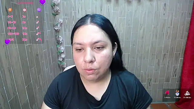 Snapshot of solyeria chatting on November 4, 6:07 pm solyeria online show from November 4, 6:07 pm