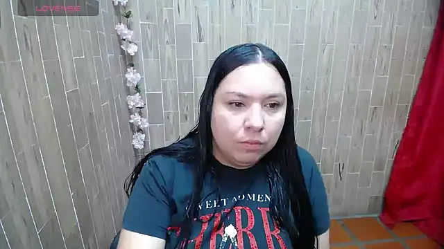 Snapshot of solyeria chatting on March 11, 3:12 am solyeria online show from March 11, 3:12 am