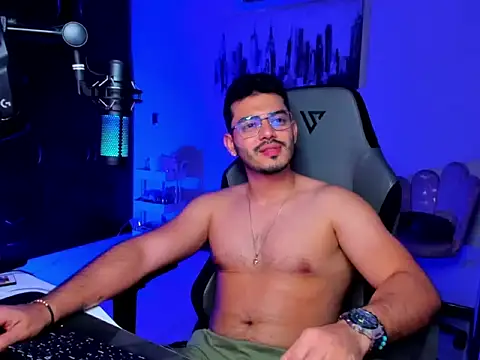 BrunoD31 online show from March 2, 5:08 am