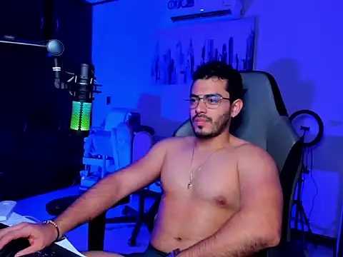 BrunoD31 online show from March 30, 3:18 am