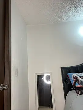 sophijenner online show from February 18, 4:58 am