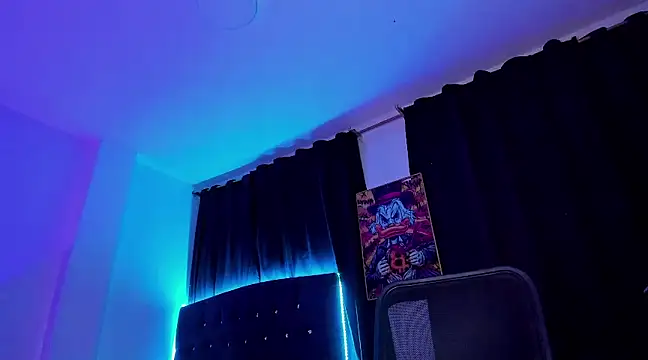 Snapshot of Giomar_Reyes chatting on January 16, 3:23 am Giomar Reyes online show from January 16, 3:23 am