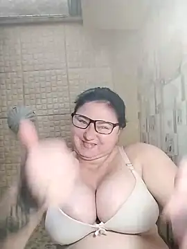 Holly-69 online show from November 23, 11:10 am