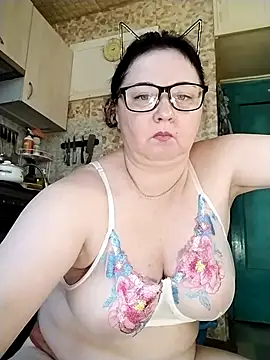 Holly-69 online show from June 12, 10:47 am