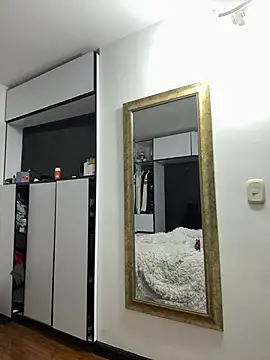 missycanoo online show from March 2, 1:47 am