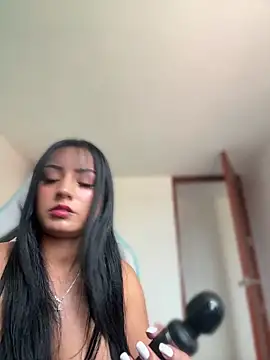 missycanoo online show from May 14, 6:37 pm