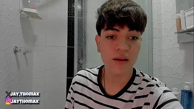 Snapshot of JaycoThomas chatting on December 2, 6:43 pm JaycoThomas online show from December 2, 6:43 pm