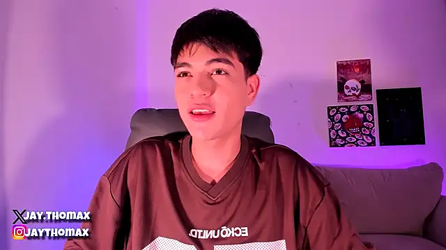 Snapshot of JaycoThomas chatting on February 20, 11:43 pm JaycoThomas online show from February 20, 11:43 pm