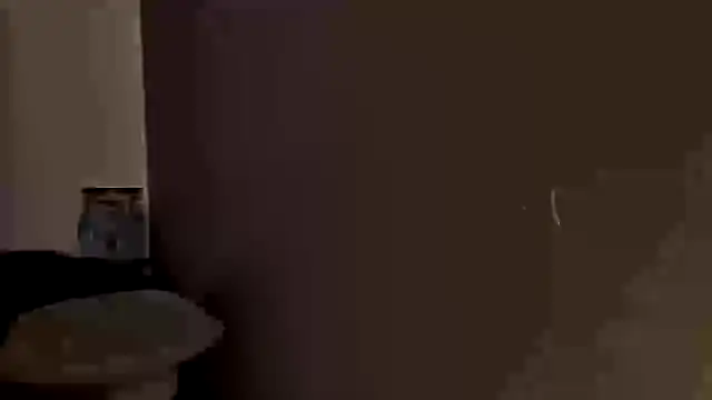 Snapshot of snowpanter chatting on February 10, 8:53 pm snowpanter online show from February 10, 8:53 pm