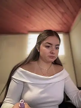 imlindapink online show from October 30, 5:02 pm