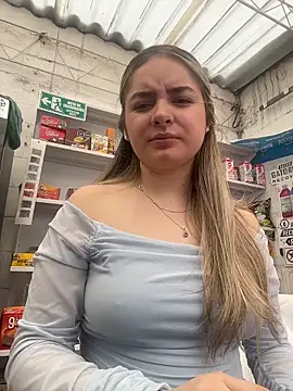 imlindapink online show from March 9, 4:44 pm