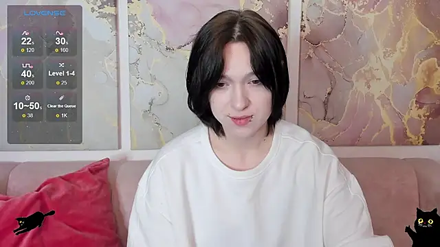 fiamoory online show from April 29, 7:34 am