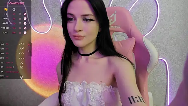 Molly Crystall online show from July 18, 3:11 am