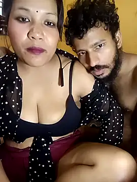 Snapshot of Radhikadavi879 chatting on January 19, 11:34 am Radhikadavi879 online show from January 19, 11:34 am