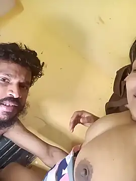 Snapshot of Radhikadavi879 chatting on January 21, 8:54 pm Radhikadavi879 online show from January 21, 8:54 pm