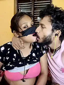 Snapshot of Radhikadavi879 chatting on January 23, 7:07 pm Radhikadavi879 online show from January 23, 7:07 pm