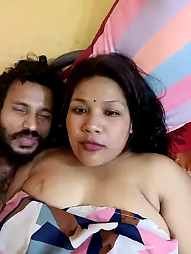 Snapshot of Radhikadavi879 chatting on January 24, 7:49 pm Radhikadavi879 online show from January 24, 7:49 pm