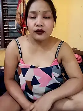 Snapshot of Radhikadavi879 chatting on January 28, 3:35 pm Radhikadavi879 online show from January 28, 3:35 pm