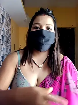 Snapshot of Radhikadavi879 chatting on September 23, 6:16 am Radhikadavi879 online show from September 23, 6:16 am