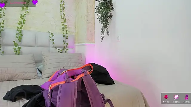JulietaKane online show from June 25, 8:35 pm