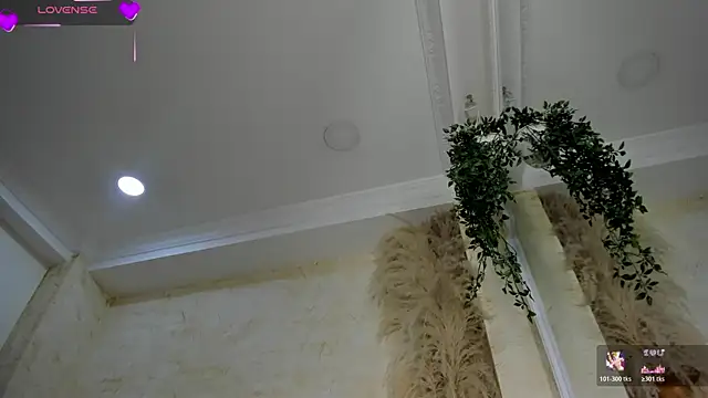 JulietaKane online show from July 21, 8:33 pm