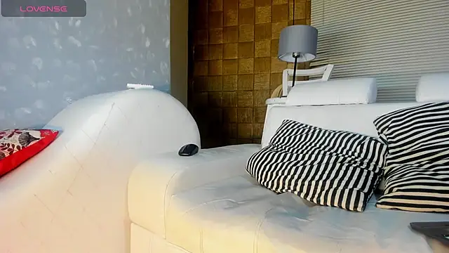 TOWERS21  online show from March 10, 8:01 pm