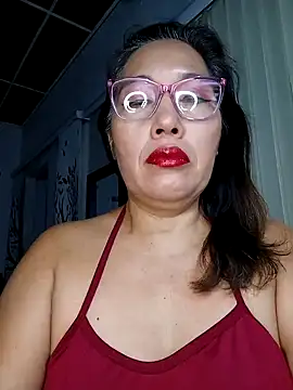 Snapshot of anniecoopeer chatting on February 7, 11:23 am anniecoopeer online show from February 7, 11:23 am
