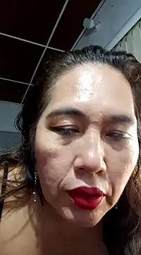 Snapshot of anniecoopeer chatting on March 2, 12:53 am anniecoopeer online show from March 2, 12:53 am