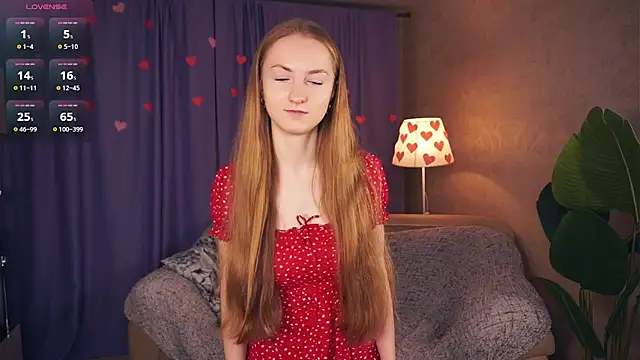 EsmaCarll online show from February 21, 8:38 pm