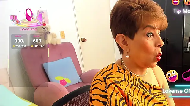 Angelina Stone 65 online show from September 23, 1:47 pm