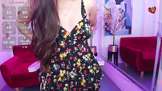 Snapshot of Ema_louis_ chatting on February 25, 3:49 pm Ema louis online show from February 25, 3:49 pm