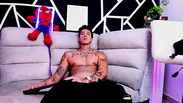 Snapshot of JUSTIN_FULLER1 chatting on March 19, 2:46 pm JUSTIN FULLER1 online show from March 19, 2:46 pm